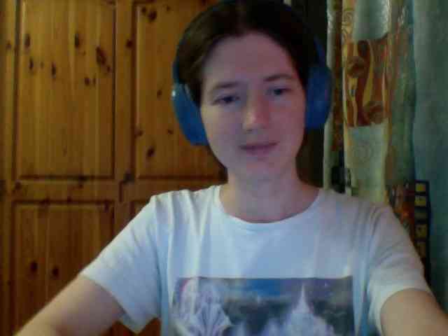 Purple-cat55 webcam