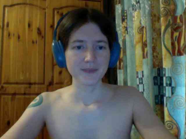 Purple-cat55 webcam