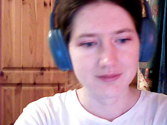 Purple-cat55 webcam