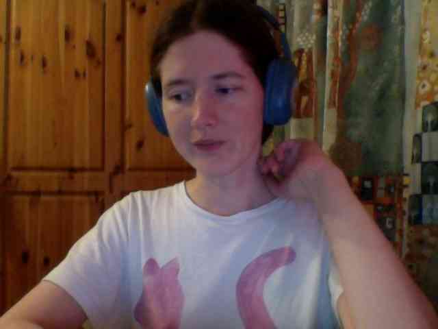 Purple-cat55 webcam