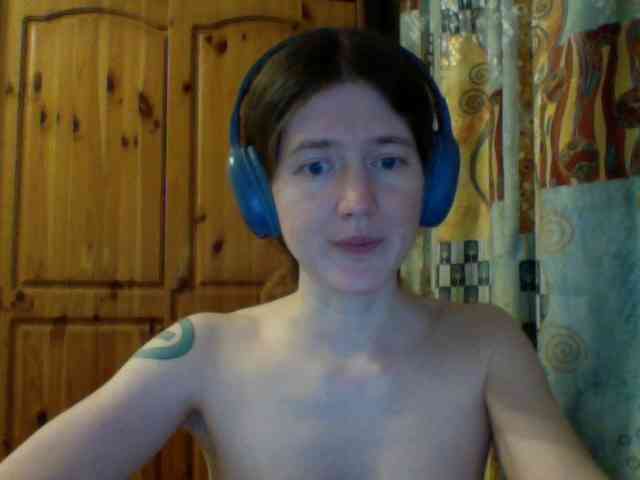 Purple-cat55 webcam
