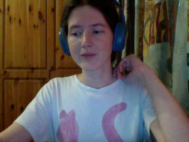 Purple-cat55 webcam