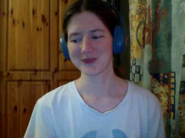 Purple-cat55 webcam