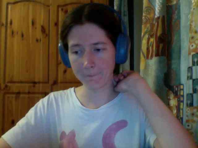 Purple-cat55 webcam