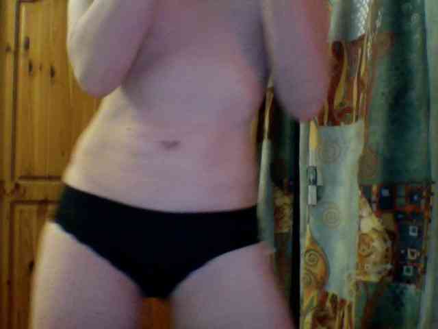 Purple-cat55 webcam