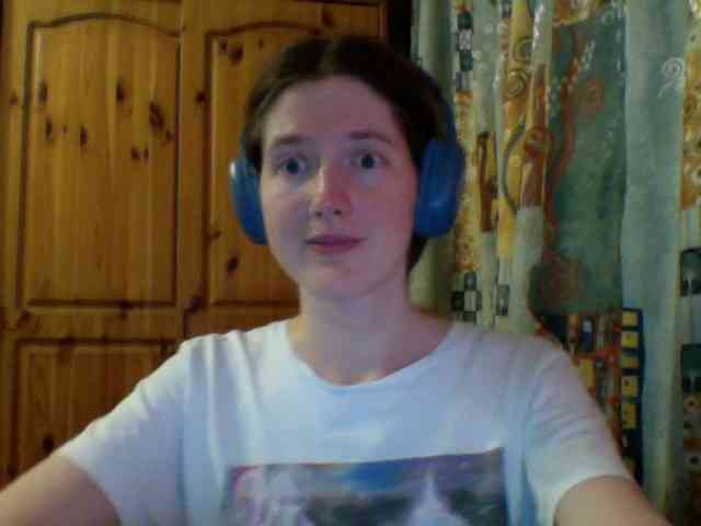 Purple-cat55 webcam