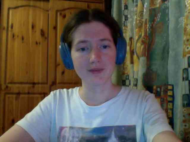 Purple-cat55 webcam