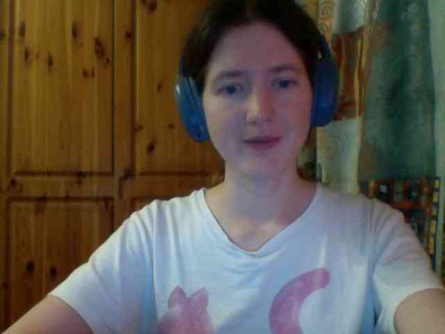 Purple-cat55 webcam