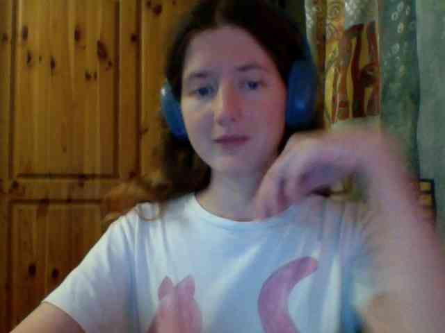 Purple-cat55 webcam