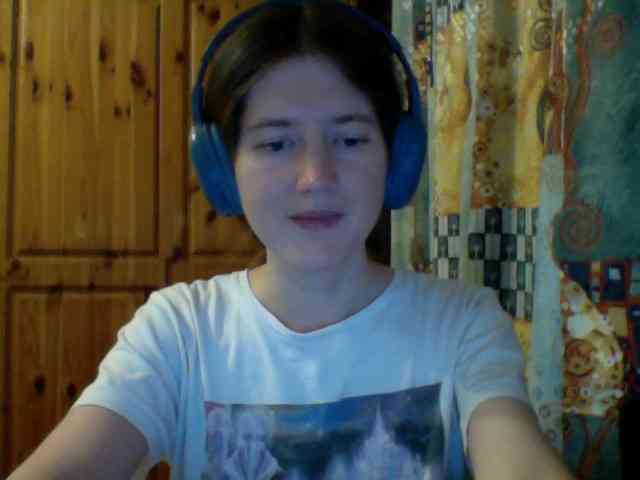 Purple-cat55 webcam