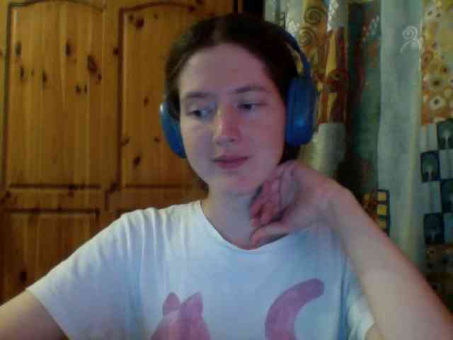 Purple-cat55 webcam