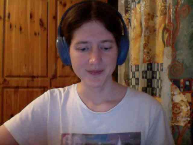 Purple-cat55 webcam