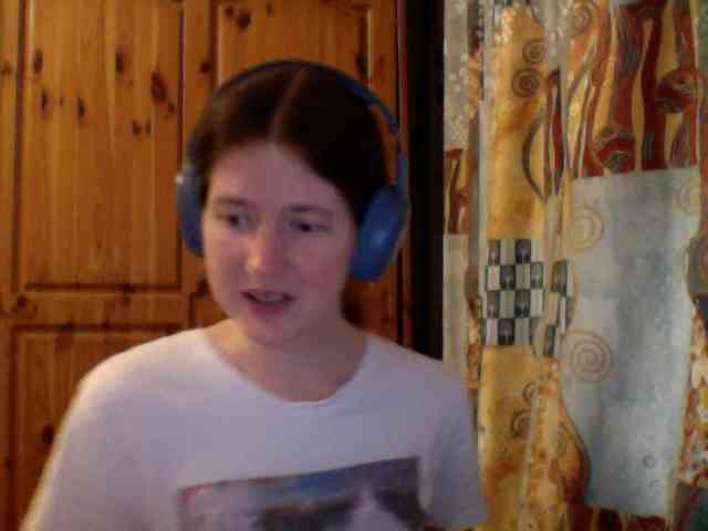 Purple-cat55 webcam