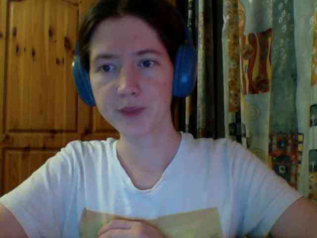 Purple-cat55 webcam