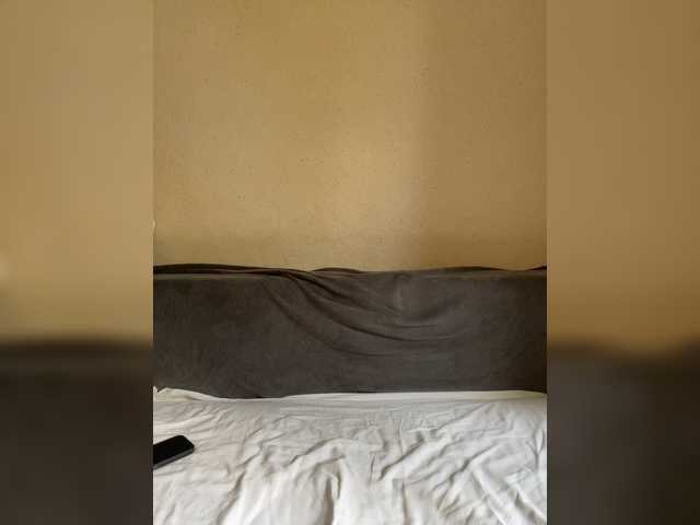 ALYA-01 live webcam show