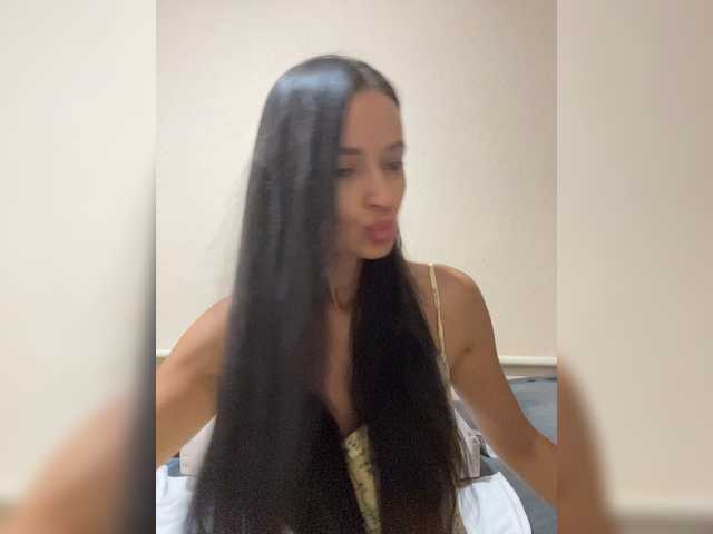 ALYA-01 live cam on BongaCams