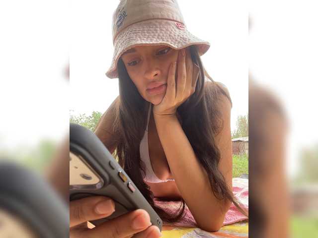 ALYA-01 live cam on BongaCams