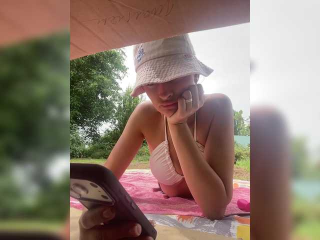 ALYA-01 live cam on BongaCams