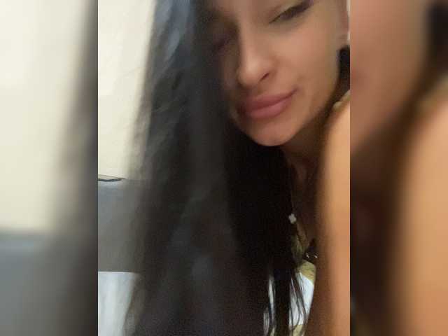 ALYA-01 live cam on BongaCams