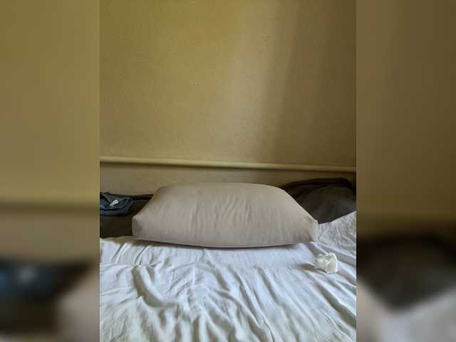 ALYA-01 live webcam show