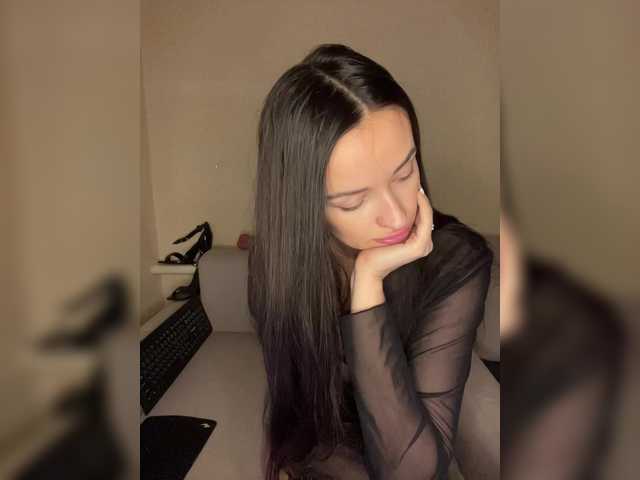 ALYA-01's BongaCams show and profile