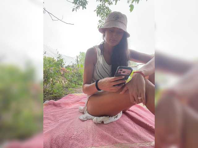 ALYA-01 live cam on BongaCams