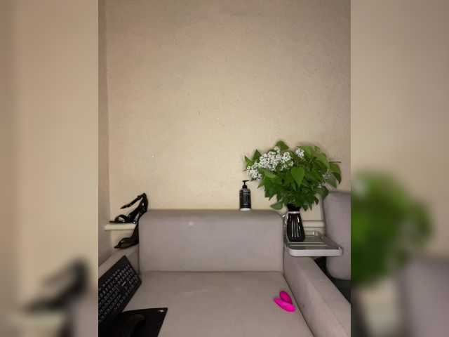 ALYA-01's BongaCams show and profile