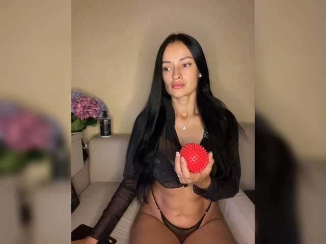 ALYA-01 live cam on BongaCams