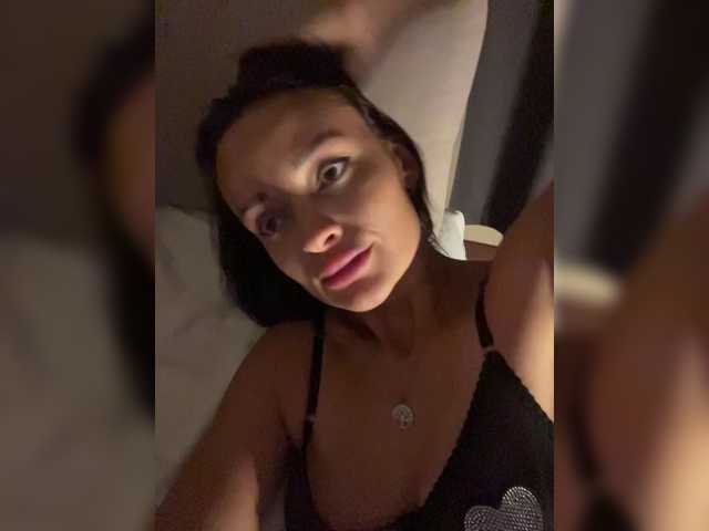 ALYA-01 live cam on BongaCams