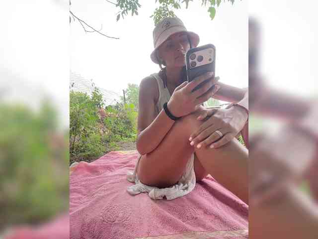 ALYA-01 webcam