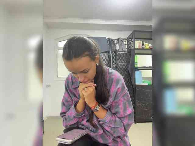 ALYA-01 webcam