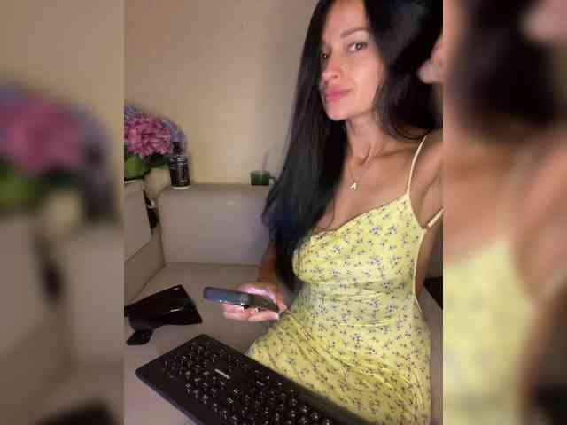 ALYA-01 Sex Cam Show