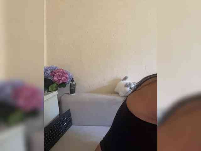 ALYA-01 webcam