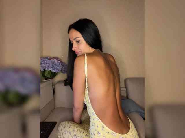 ALYA-01 Sex Cam Show