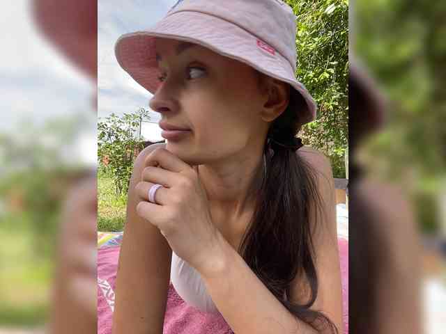 ALYA-01 webcam