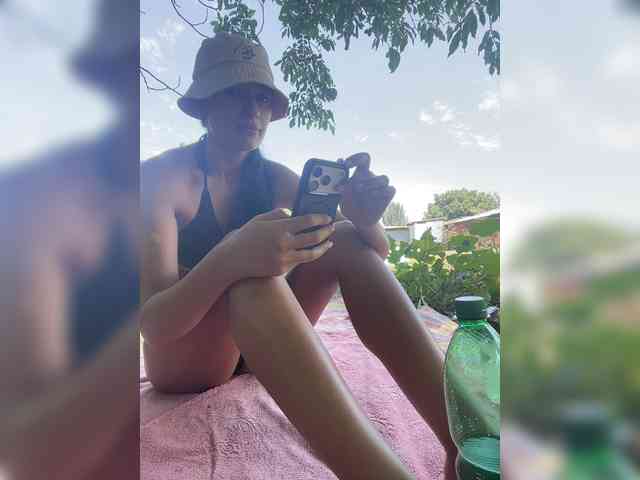 ALYA-01 webcam