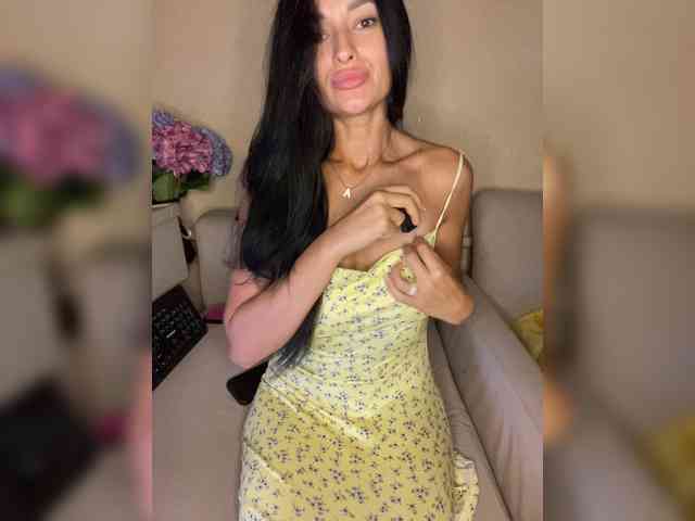 ALYA-01 Sex Cam Show