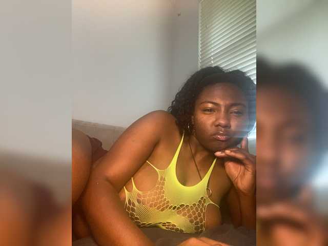 ximora212 live cam on BongaCams