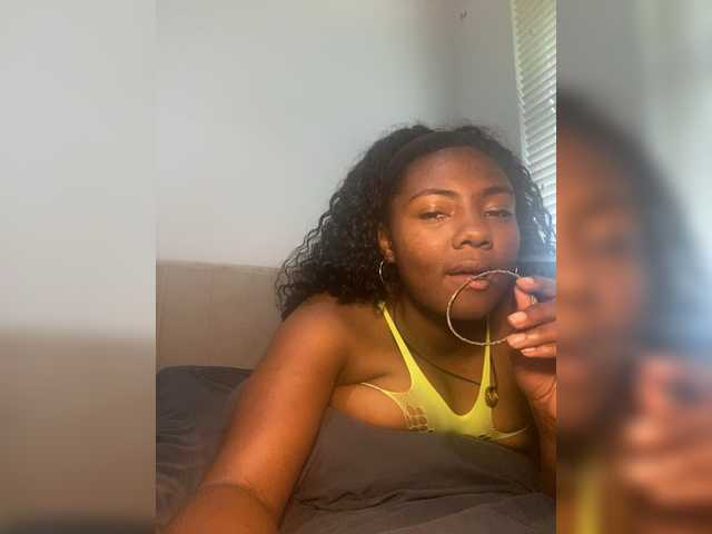 ximora212 live cam on BongaCams