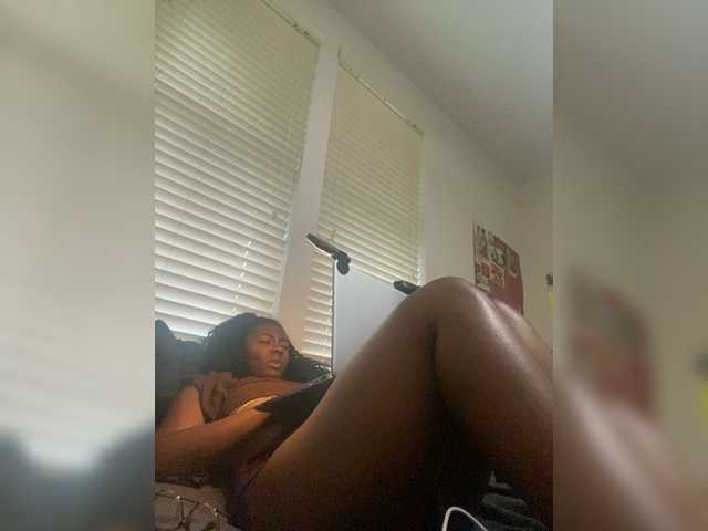 ximora212 live cam on BongaCams