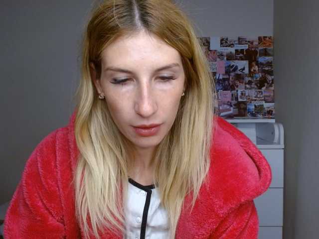 LunaVibe-V live cam on BongaCams