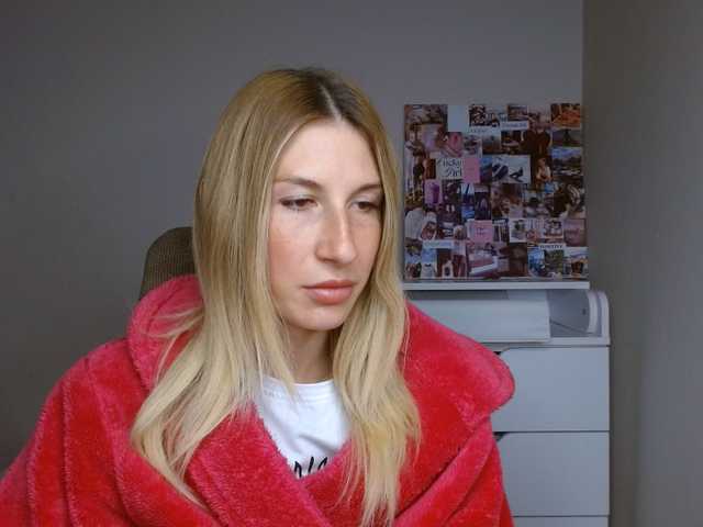 LunaVibe-V live cam on BongaCams