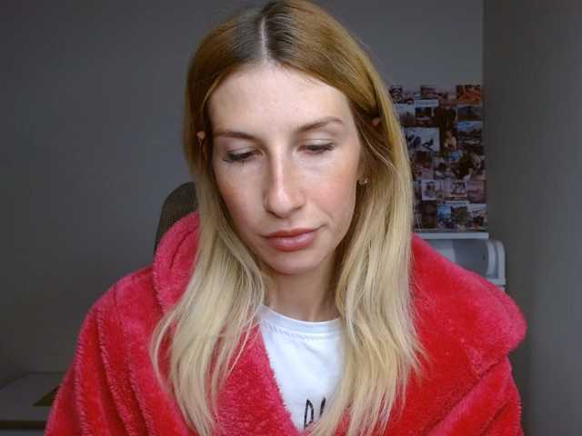 LunaVibe-V live cam on BongaCams