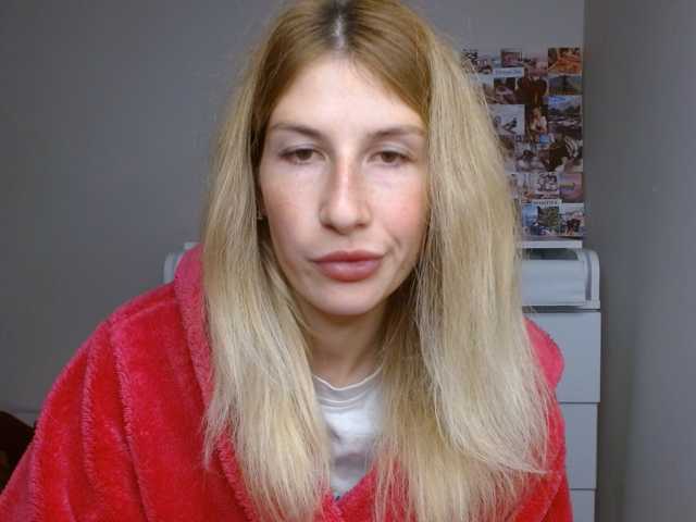 LunaVibe-V live cam on BongaCams