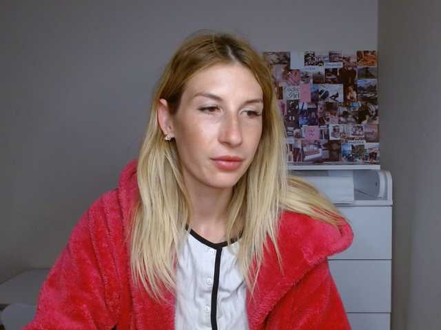 LunaVibe-V live cam on BongaCams
