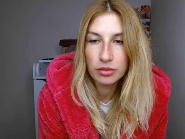 LunaVibe-V live cam on BongaCams