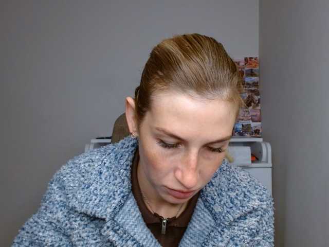 Rita_Atir live cam preview