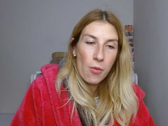 LunaVibe-V live cam on BongaCams