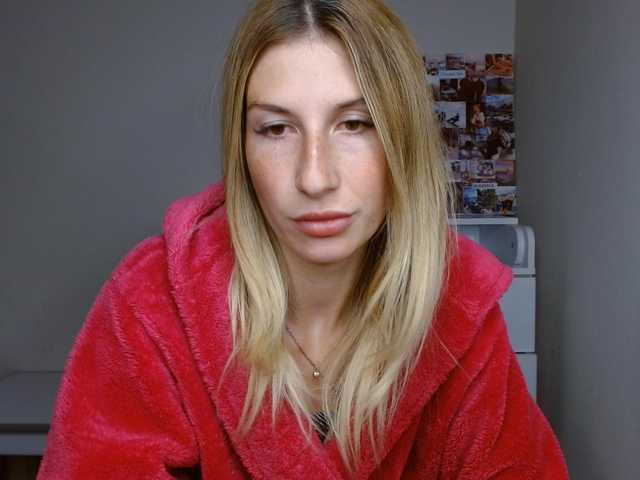 LunaVibe-V live cam on BongaCams