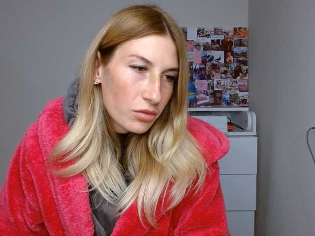 LunaVibe-V live cam on BongaCams